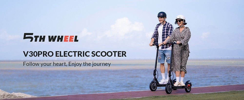 Elektromobilný skúter 5TH WHEEL V30 Pro, 10" plástvový pneumatik, 350W predný motor (MAX 520W), max. rýchlosť 18 mph, 36V 7,5Ah batéria.