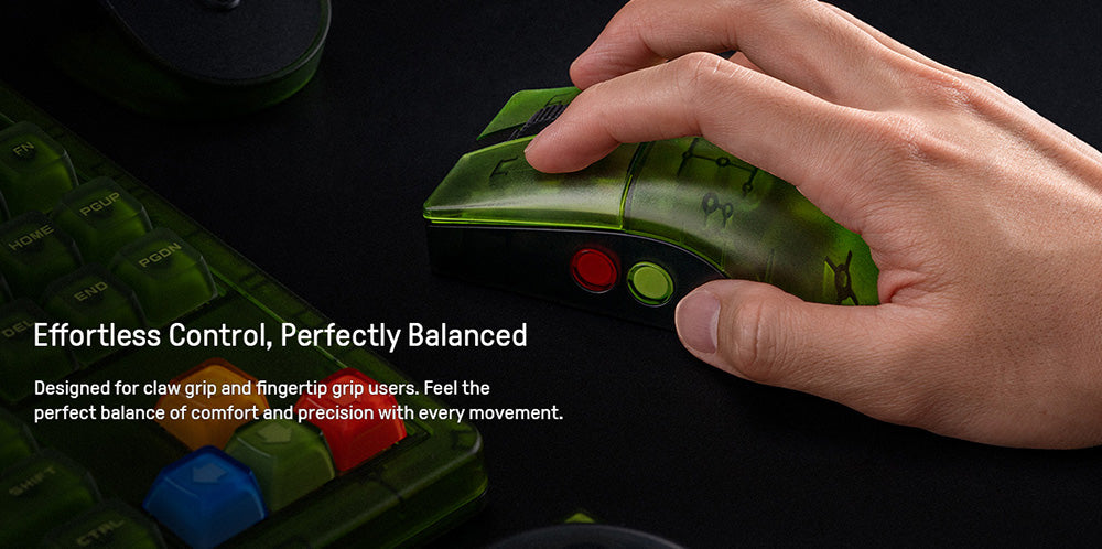 8BitDo Retro R8 Xbox Edition, 3 režimy pripojenia, vybavený senzorom PAW 3395, programovatelné tlačidlá