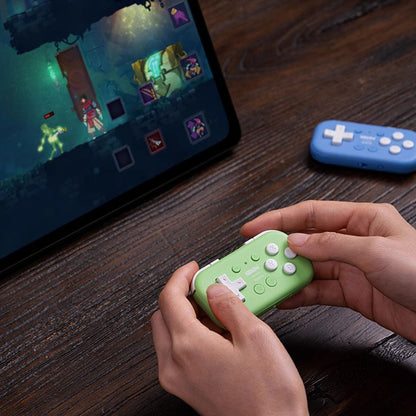 8BitDo Micro Bluetooth Gamepad - Green
