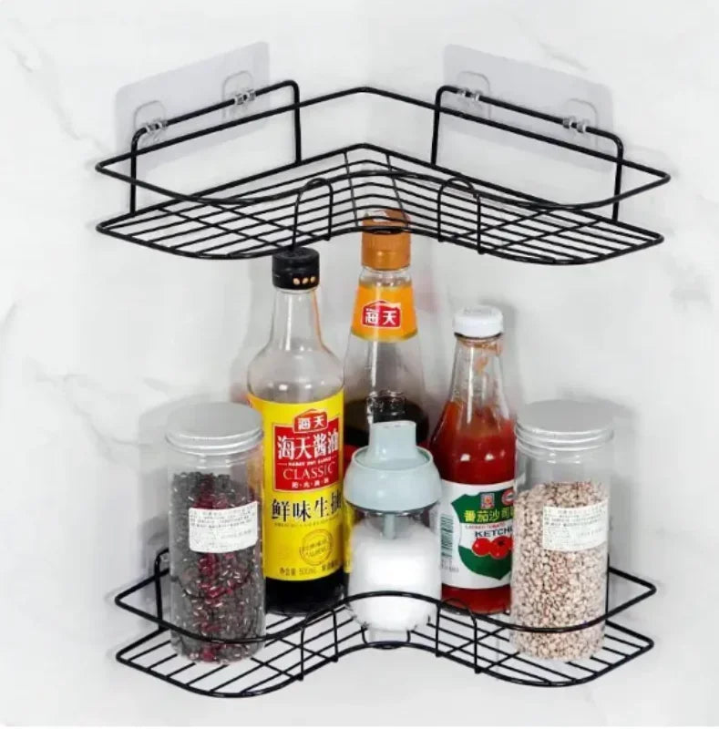 1ks Neperforovaná kúpeľňa, kúpeľňa, trojuholníková polica, nástenné WC, kúpeľňa, umývadlo, sklad nástenných potrieb