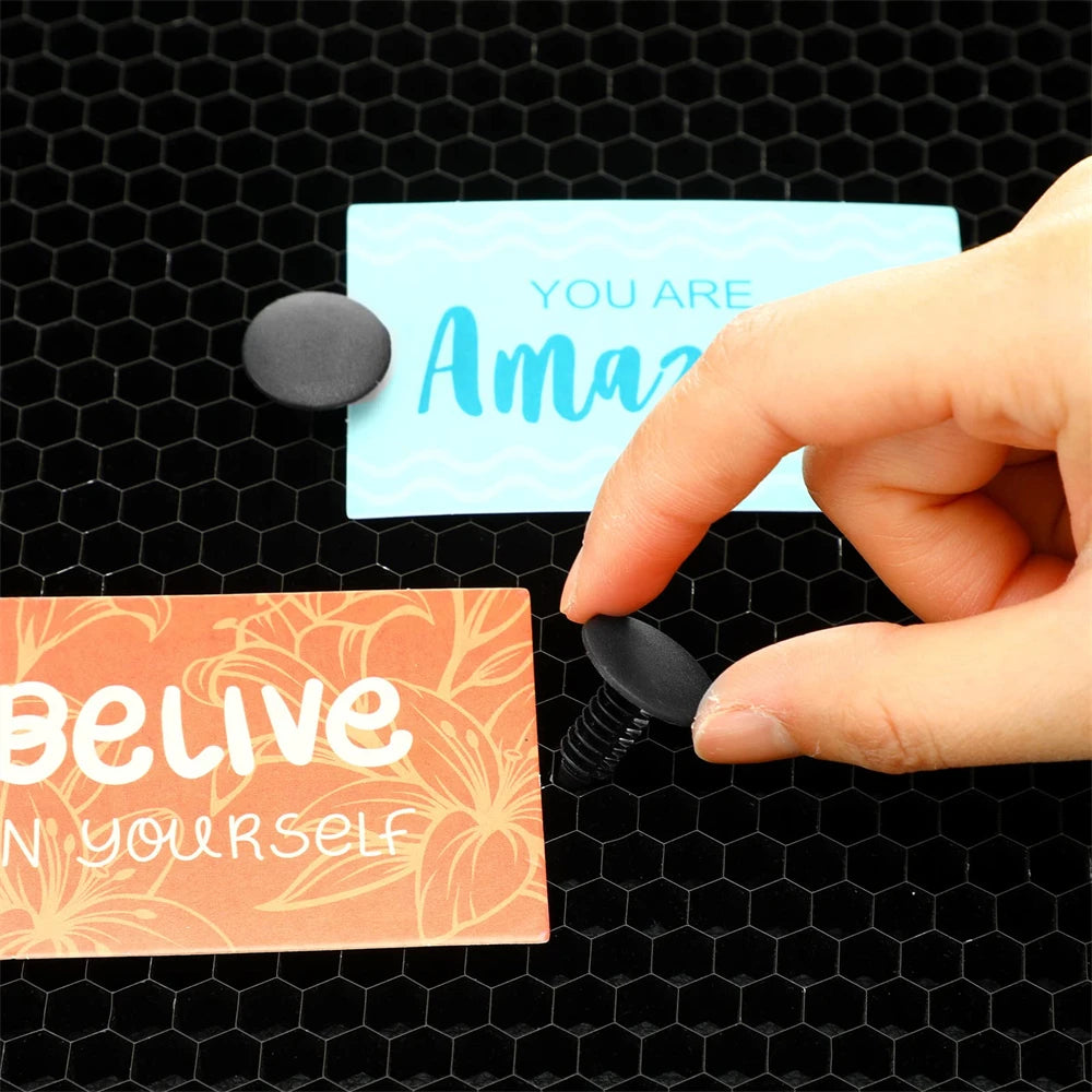 50 ks Voštinové kolíky Voštinové laserové lôžko Pridržiavacie kolíky Voštinové upevňovacie ihly pre laserové rezačky Príslušenstvo k gravírovacím strojom