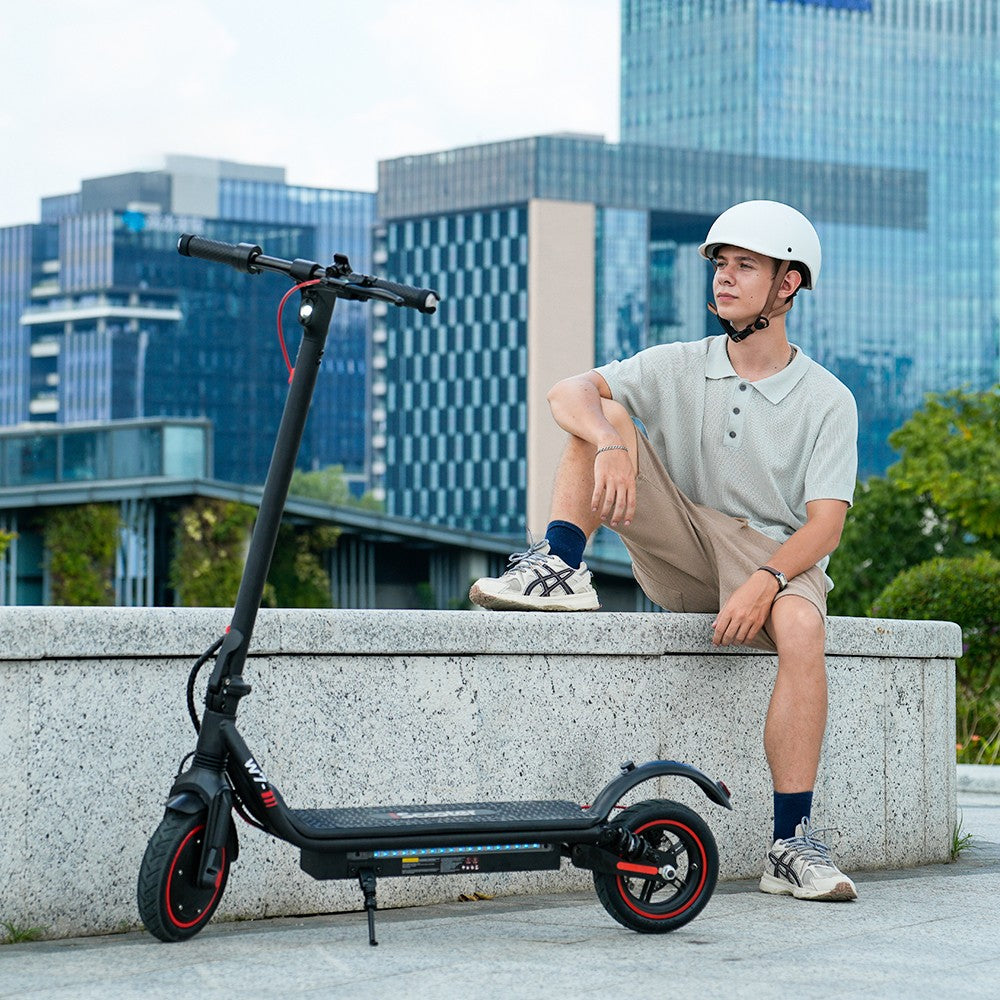 Elektromobilný skúter iScooter W7, 350W motor, 42V 7,8AH batéria, 8,5-palcové koleso, maximálna rýchlosť 35 km/h, dojazd 30 km, kotúčové brzdy, dvojité odpruženie, ovládanie cez aplikáciu.