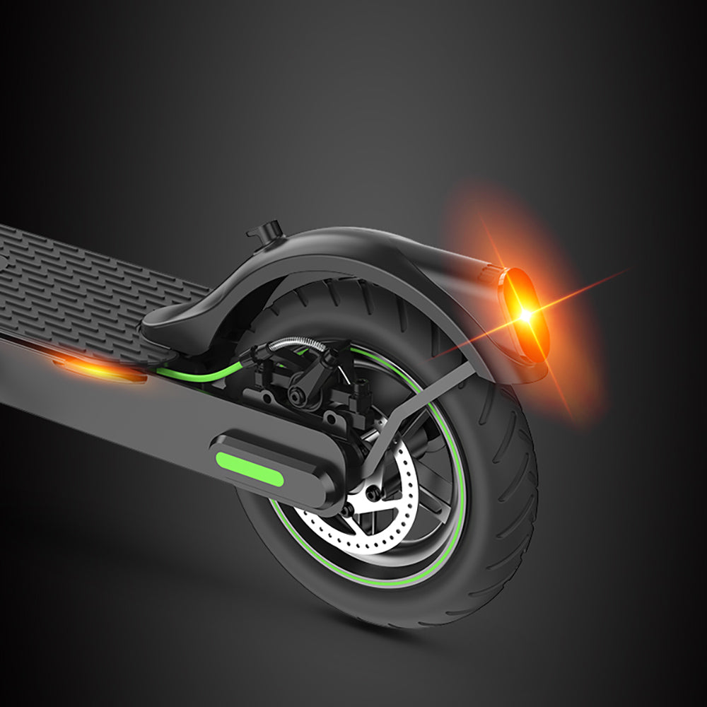 Elektromobilná kolobežka isinwheel S9 Pro, 350W motor, 36V 7,5Ah batéria, 8,5 palcové pneumatiky, maximálna rýchlosť 25 km/h, dojazd 28 km, ovládanie cez aplikáciu.