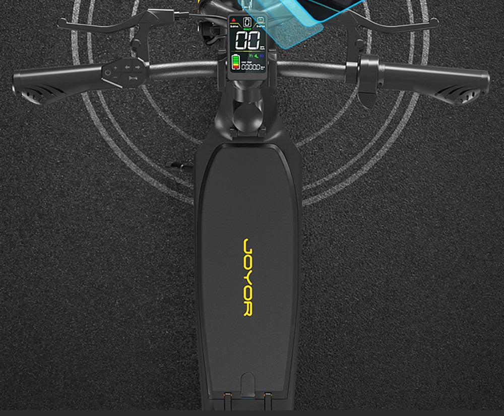 Elektromobilná kolobežka JOYOR C10, 500W motor, 48V 10.4Ah batéria, 10-palcové kolesá, maximálna rýchlosť 45 km/h, dojazd 30-50 km, maximálne zaťaženie 120 kg, predná a zadná kotúčová brzda.