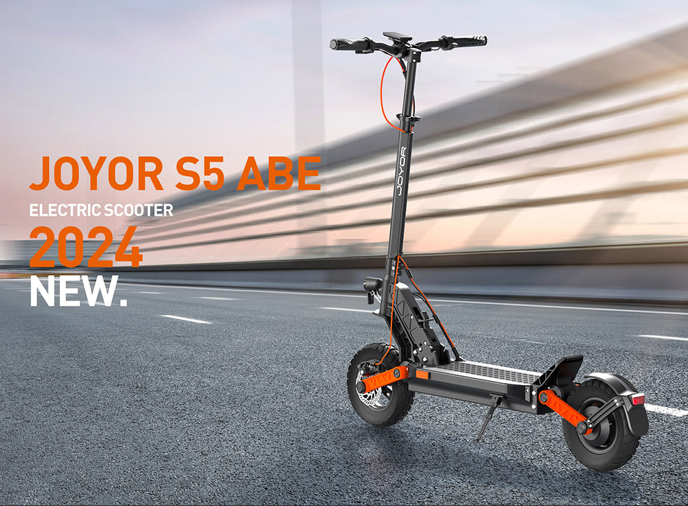 Elektromobil JOYOR S5 s certifikáciou ABE, 10-palcové pneumatiky, 500W motor, 20 km/h, 48V 13Ah batéria, dojazd 40-55 km, dvojité kotúčové brzdy.