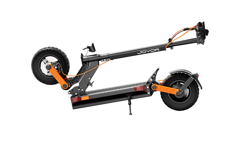 Elektromobilná kolobežka JOYOR S5-Z, 48V 13Ah batéria, 600W motor, 10*3.0 palcové pneumatiky, 25 km/h rýchlosť, 55 km dojazd, hliníkový rám, 6-svetelný systém, smerové svetlá, dvojité kotúčové brzdy - čierna