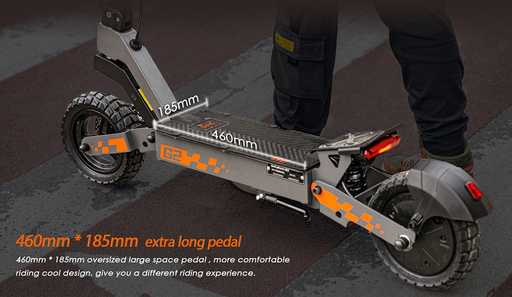 Sklapovací elektrický skúter Kukirin G2, 800W motor, 48V 15Ah batéria, 10-palcové pneumatiky, maximálna rýchlosť 45 km/h, dojazd 55 km, dotykový displej, predné a zadné kotúčové brzdy.