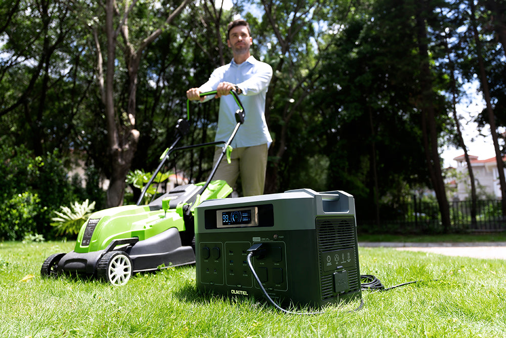 Solárny generátor OUKITEL BP2000 Balcony Power Station, 2048Wh/640000mAh LiFePO4 batéria, 2200W AC výstup, 2000W UPS, 1800W AC nabíjanie, rozširuje sa až na 7 batériových blokov, 15 výstupov, kompatibilný s 99 % solárnych elektrární na balkón.