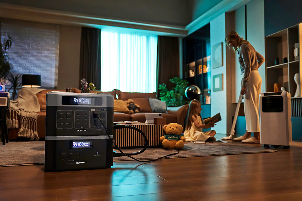 Solárny generátor OUKITEL BP2000 Balcony Power Station, 2048Wh/640000mAh LiFePO4 batéria, 2200W AC výstup, 2000W UPS, 1800W AC nabíjanie, rozšíriteľný až na 7 batériových blokov, 15 výstupov, kompatibilný s 99 % solárnych elektrární na balkón.