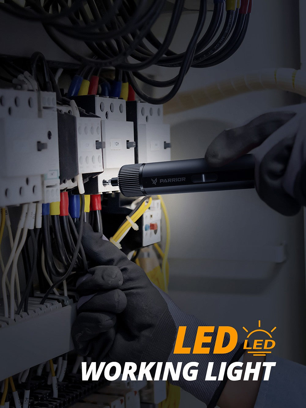 Parrior S121 4V elektrický akumulátorový šrobovák, max. krútiaci moment 8 N.m s 4 úrovňami ovládania, dobíjacia 2200mAh batéria, LED pracovné svetlo, otáčky 260 ot/min