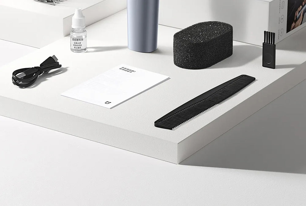 Xiaomi Mijia Hair Clipper 2 – dobíjací zastrihávač vlasov, dvojstupňové ovládanie otáčok, čepele s vysokou tvrdosťou, až 180 minút prevádzky, digitálny displej, vodotesný IPX7.